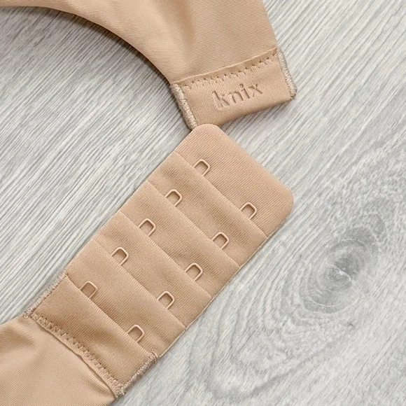 NWT KNIX FreeFlex Demi Bra - Picture 4 of 12